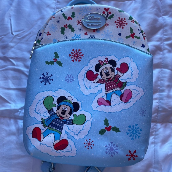 Her Universe Disney Christmas Mini Backpack - Picture 1 of 4